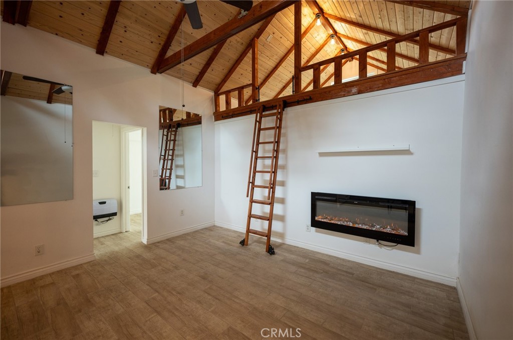 856 Alameda Street 5