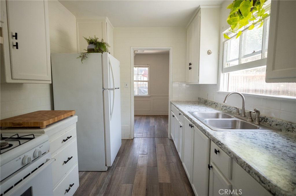 856 Alameda Street 2