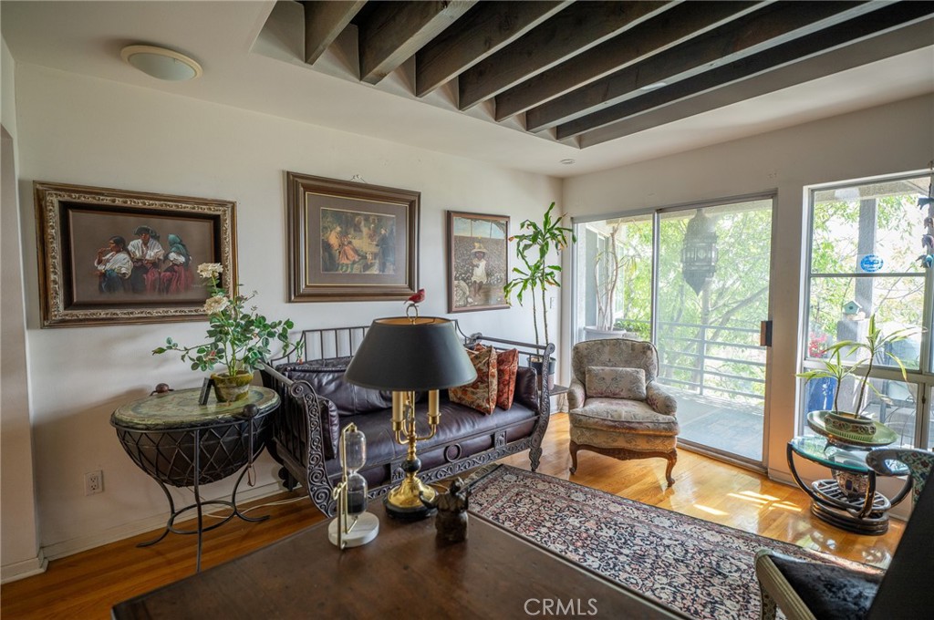 1667 Gladys Drive