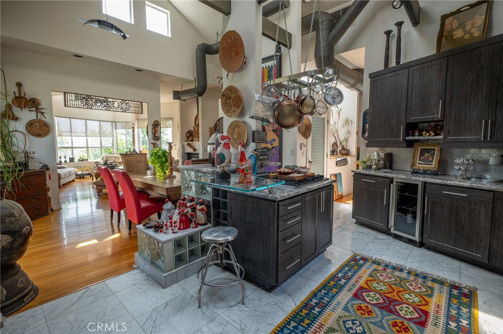 1667 Gladys Drive
