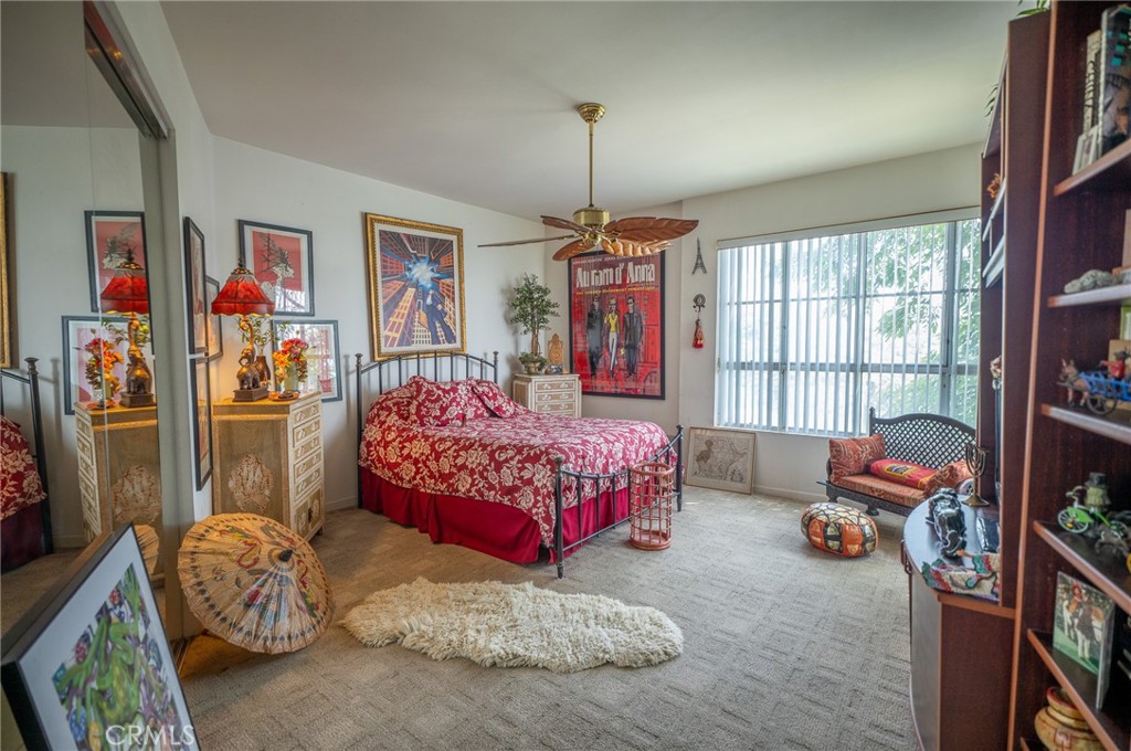 1667 Gladys Drive