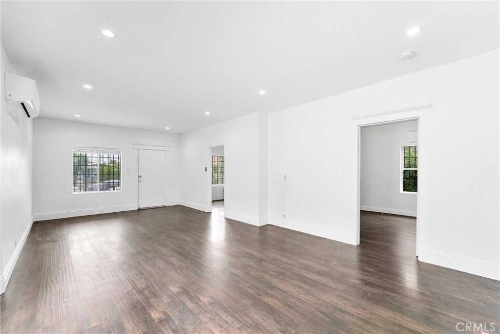 2040 Hancock Street
