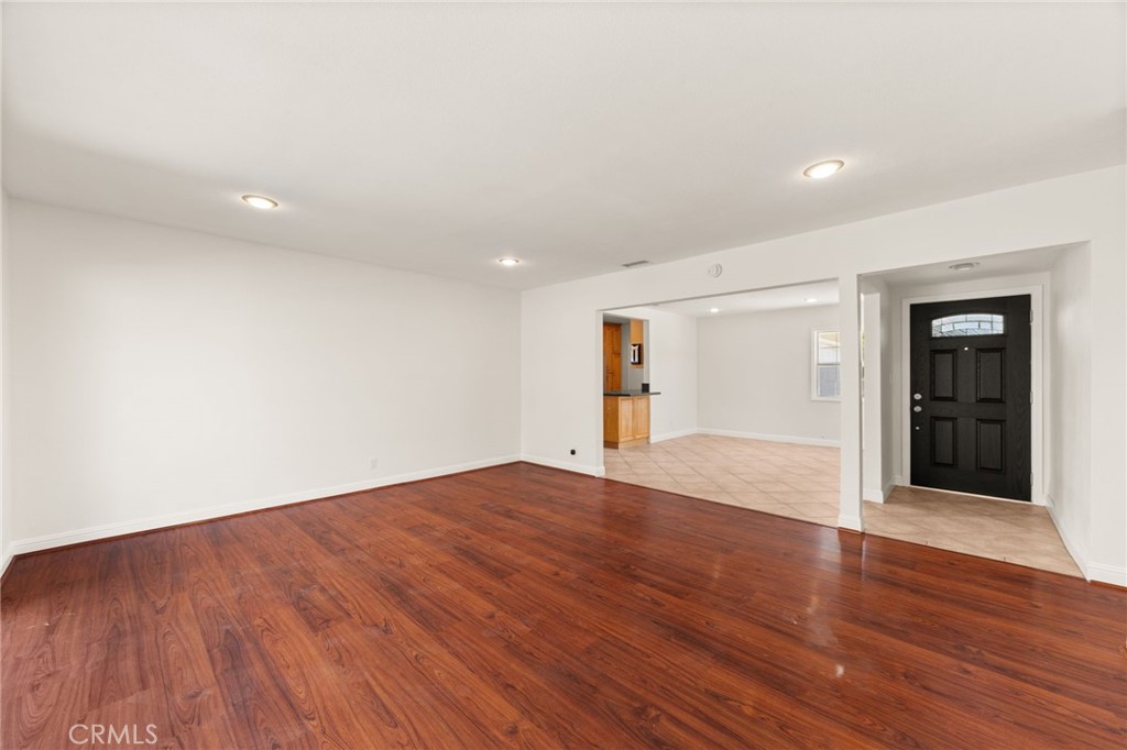 1431 E 14th