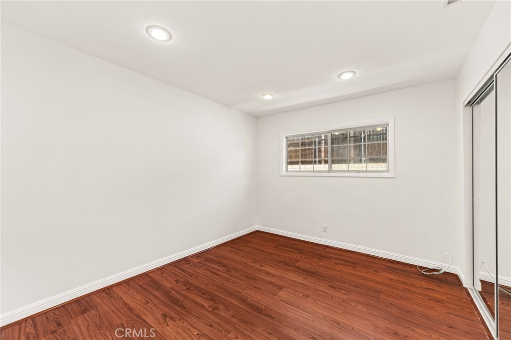 1431 E 14th