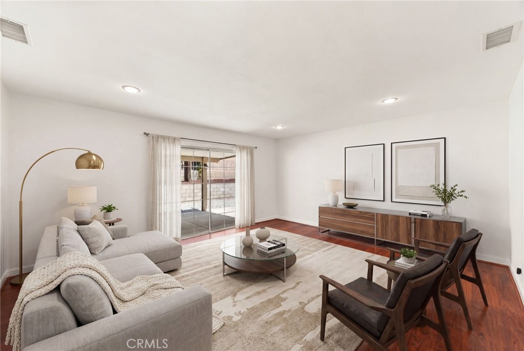 1431 E 14th
