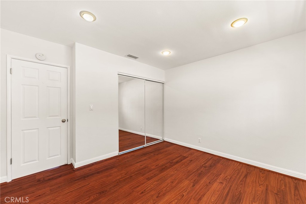 1431 E 14th