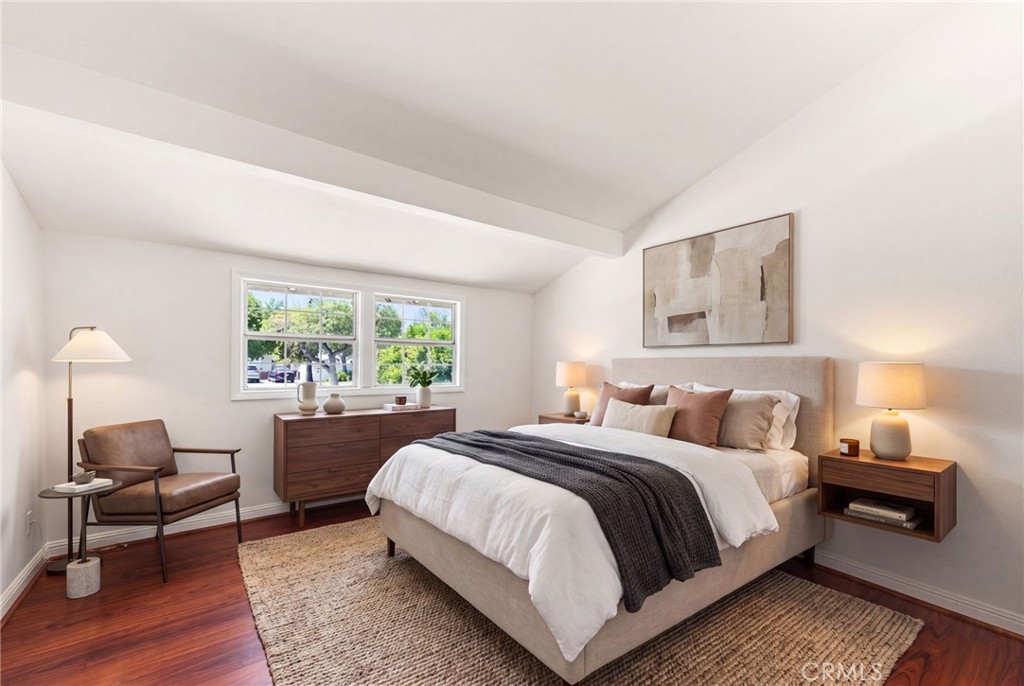 1431 E 14th