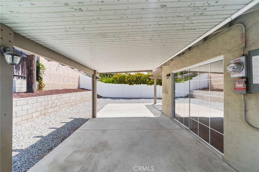 1431 E 14th