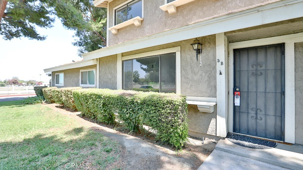 2061 W Redlands Boulevard 5B