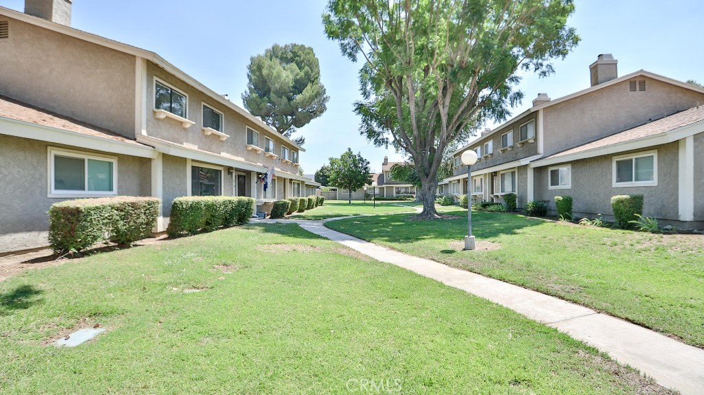 2061 W Redlands Boulevard 5B