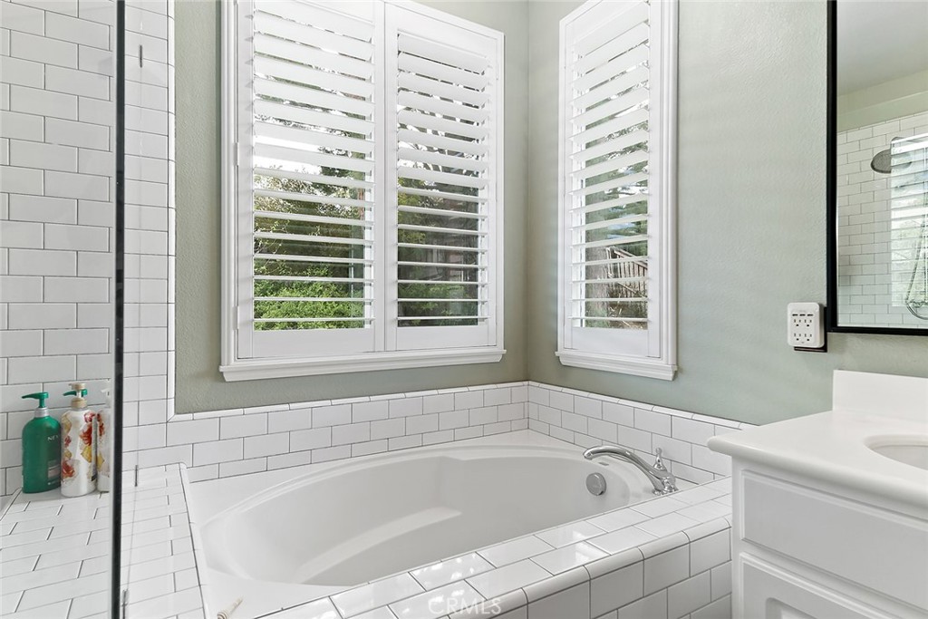 5732 Rosecroft Court