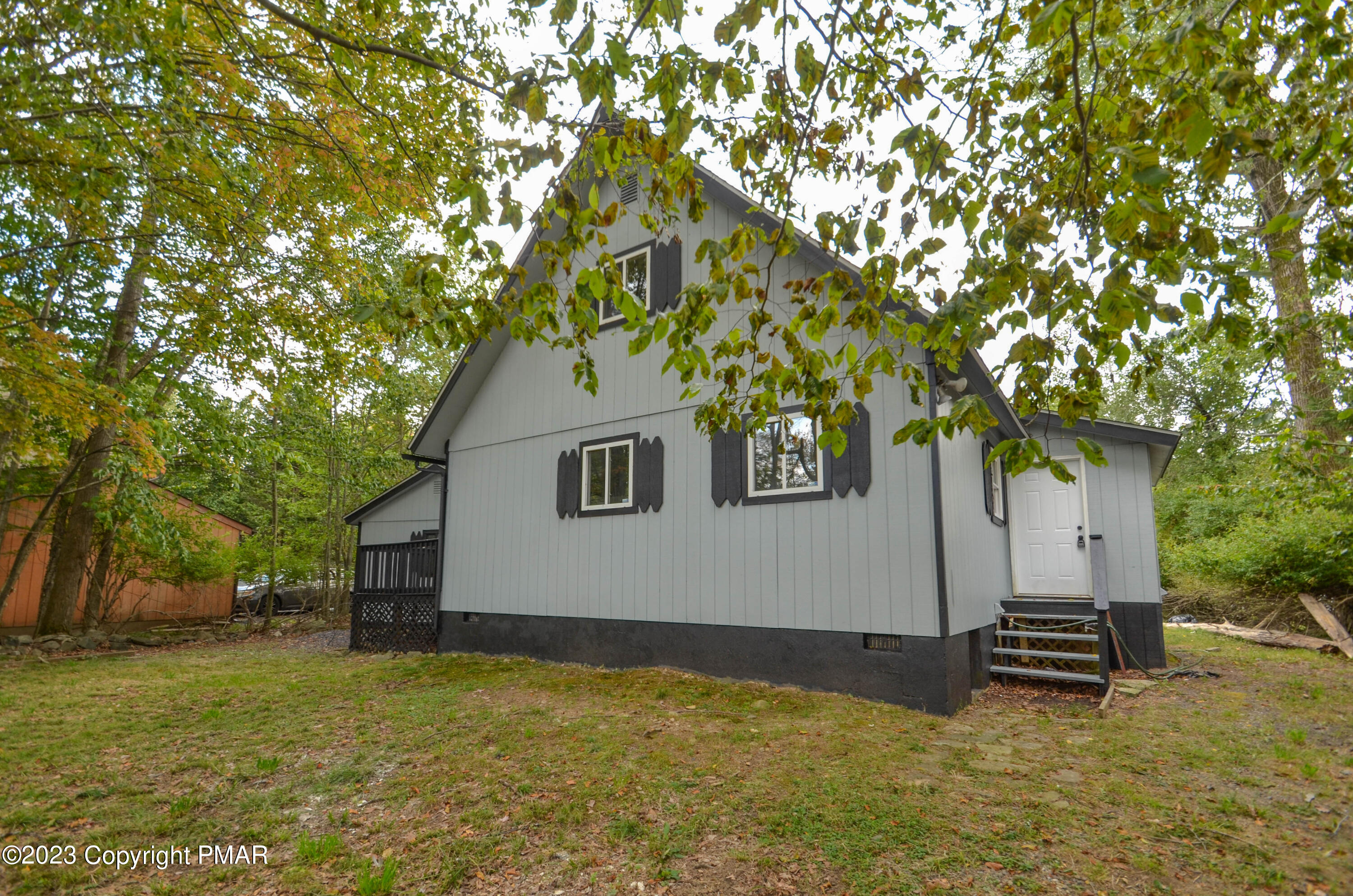 1045 Knollwood Drive