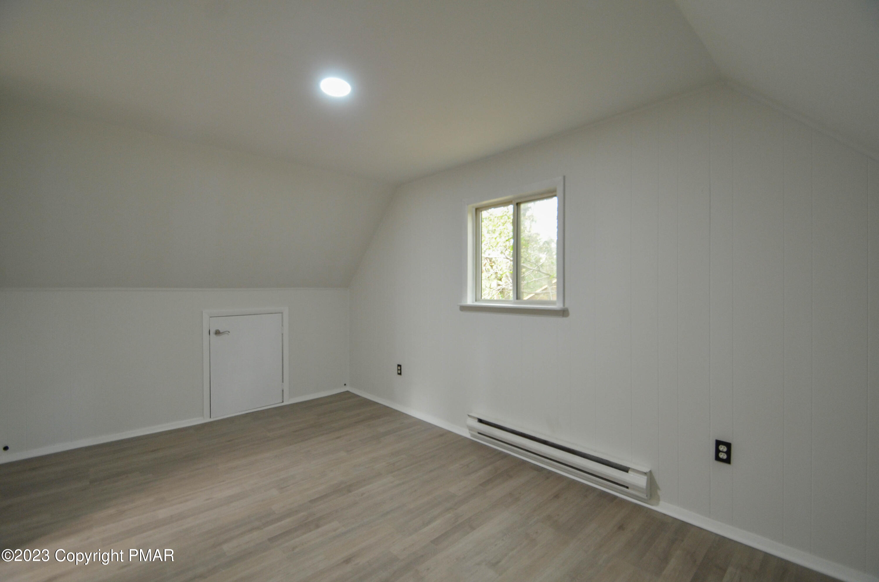 1045 Knollwood Drive