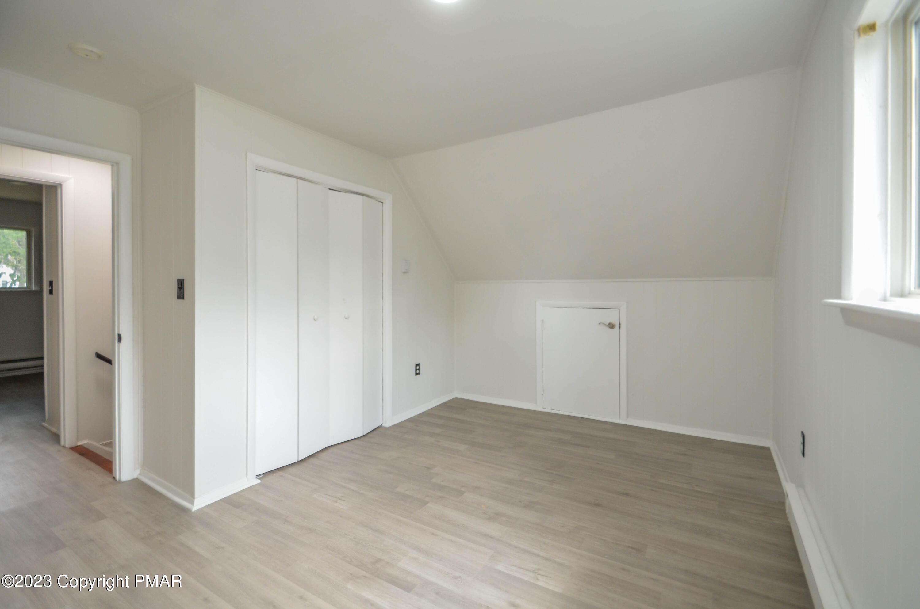 1045 Knollwood Drive