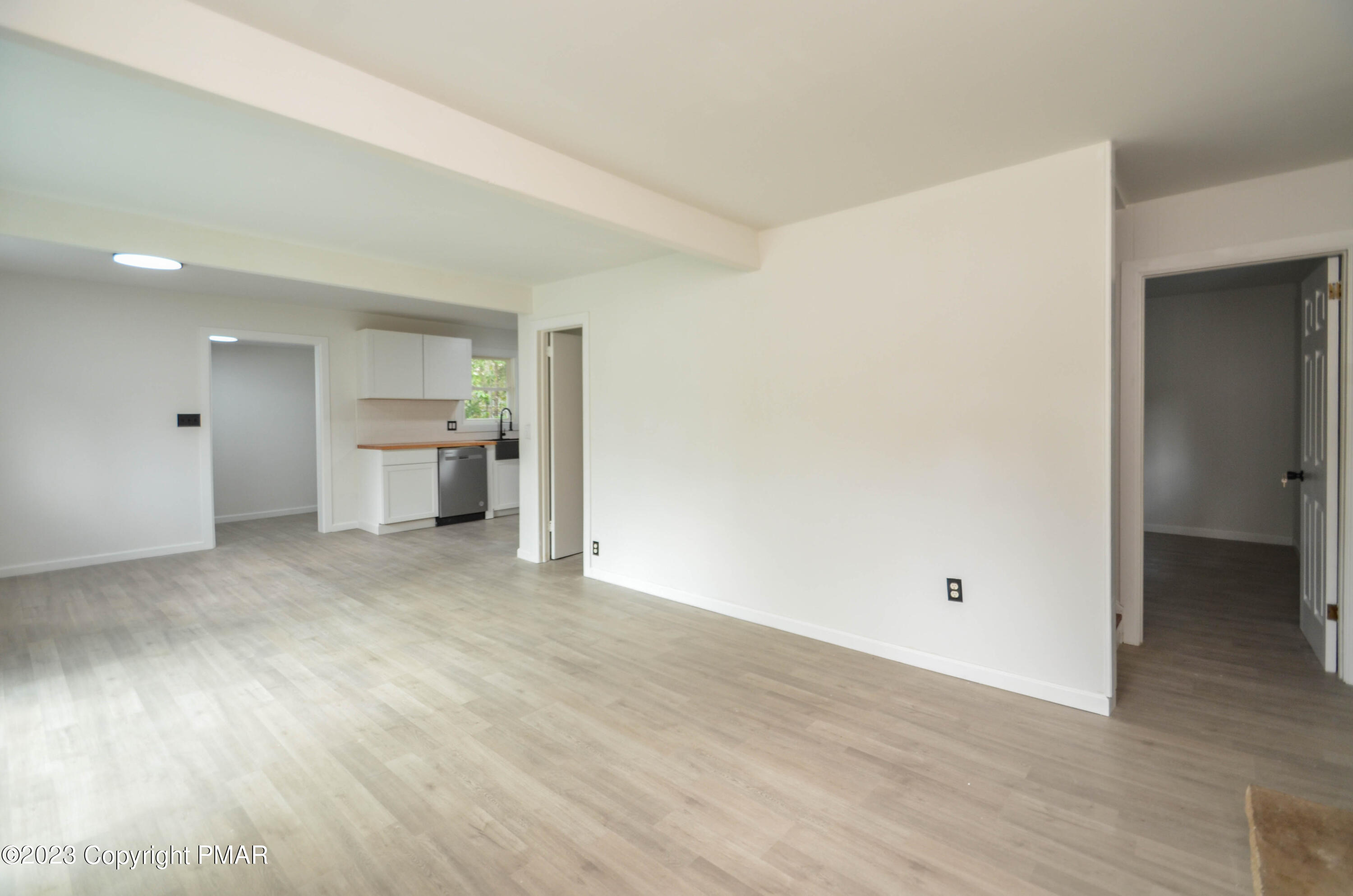 1045 Knollwood Drive