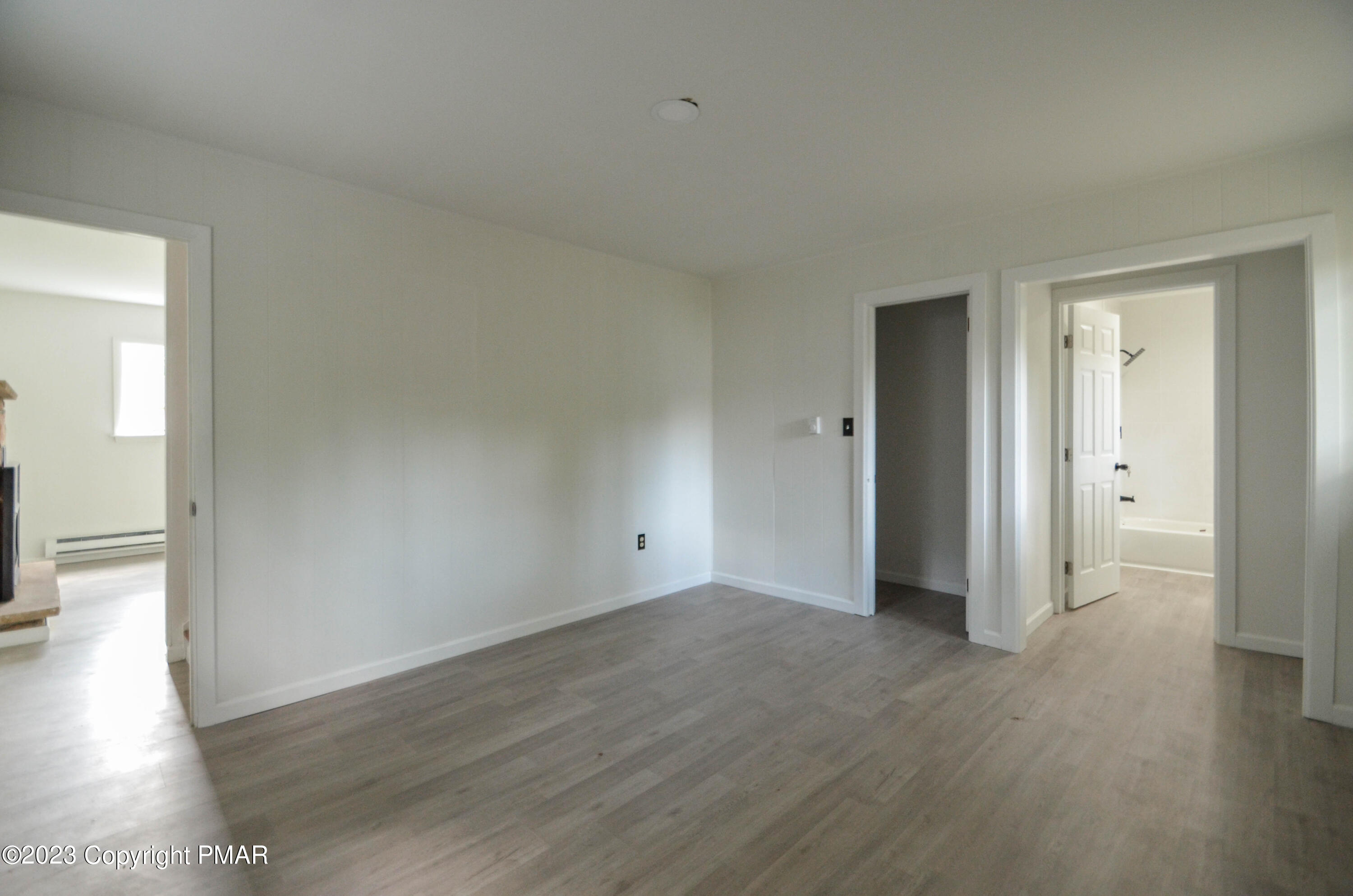 1045 Knollwood Drive