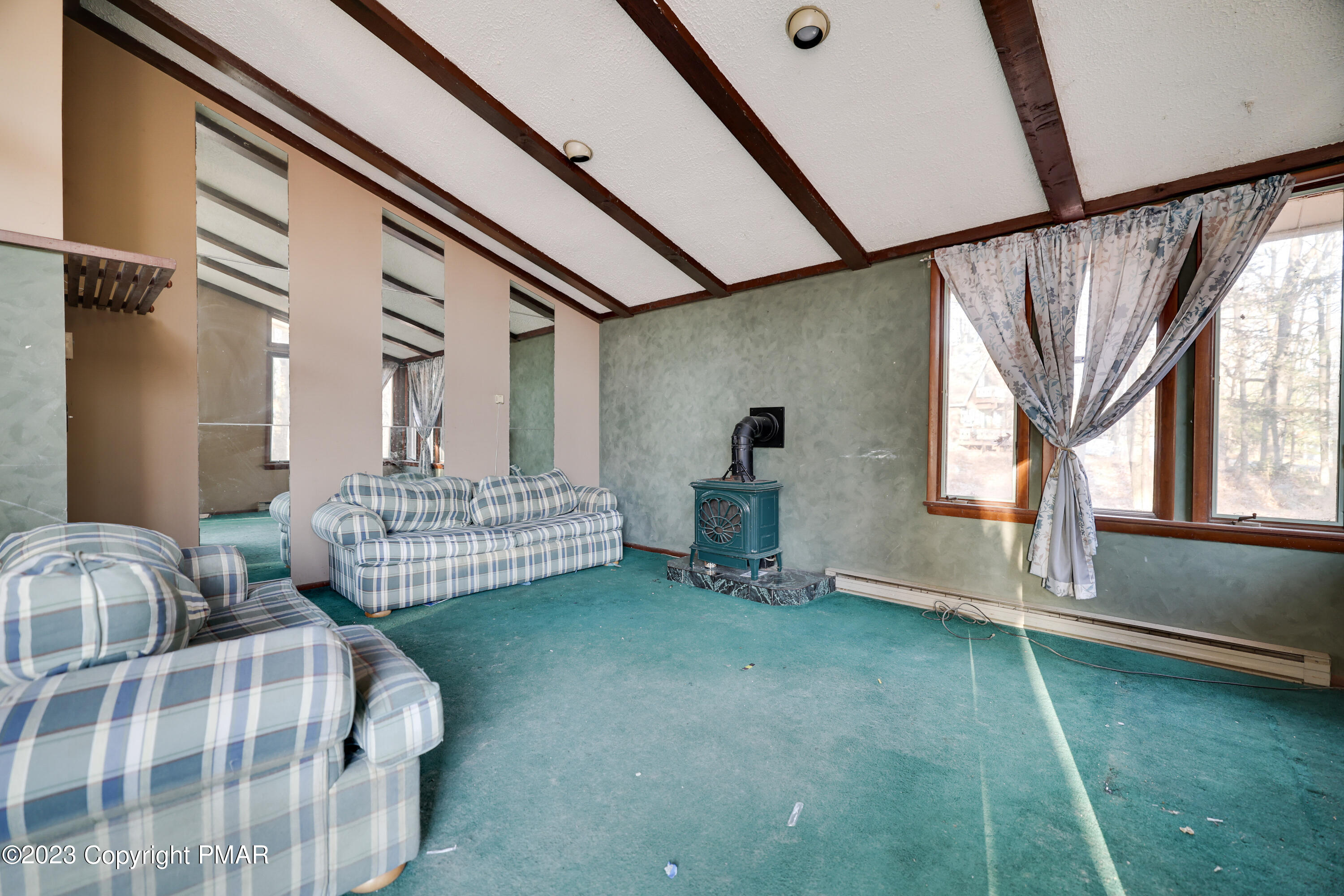 132 Washington Drive