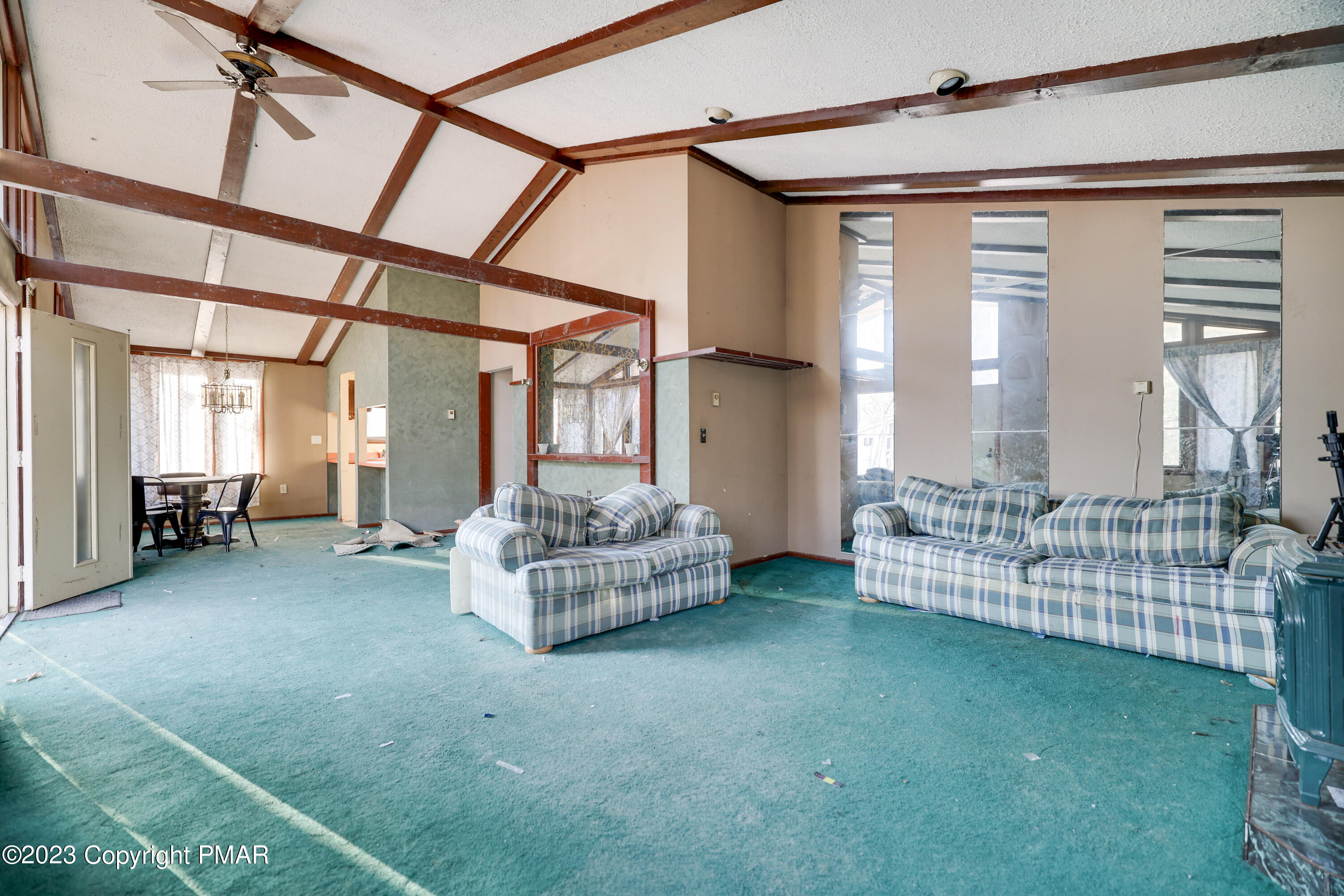 132 Washington Drive
