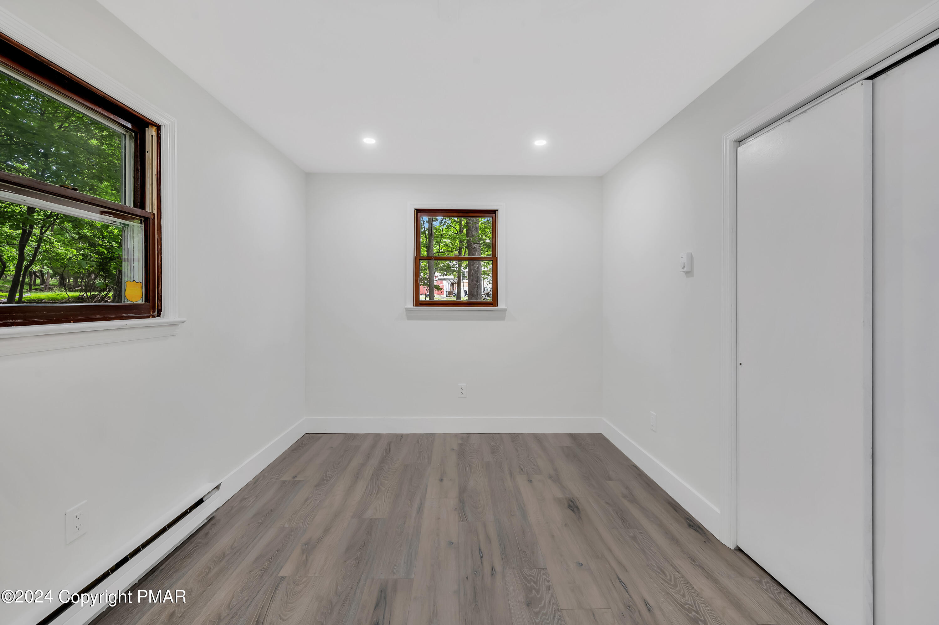 153 Bromley Road