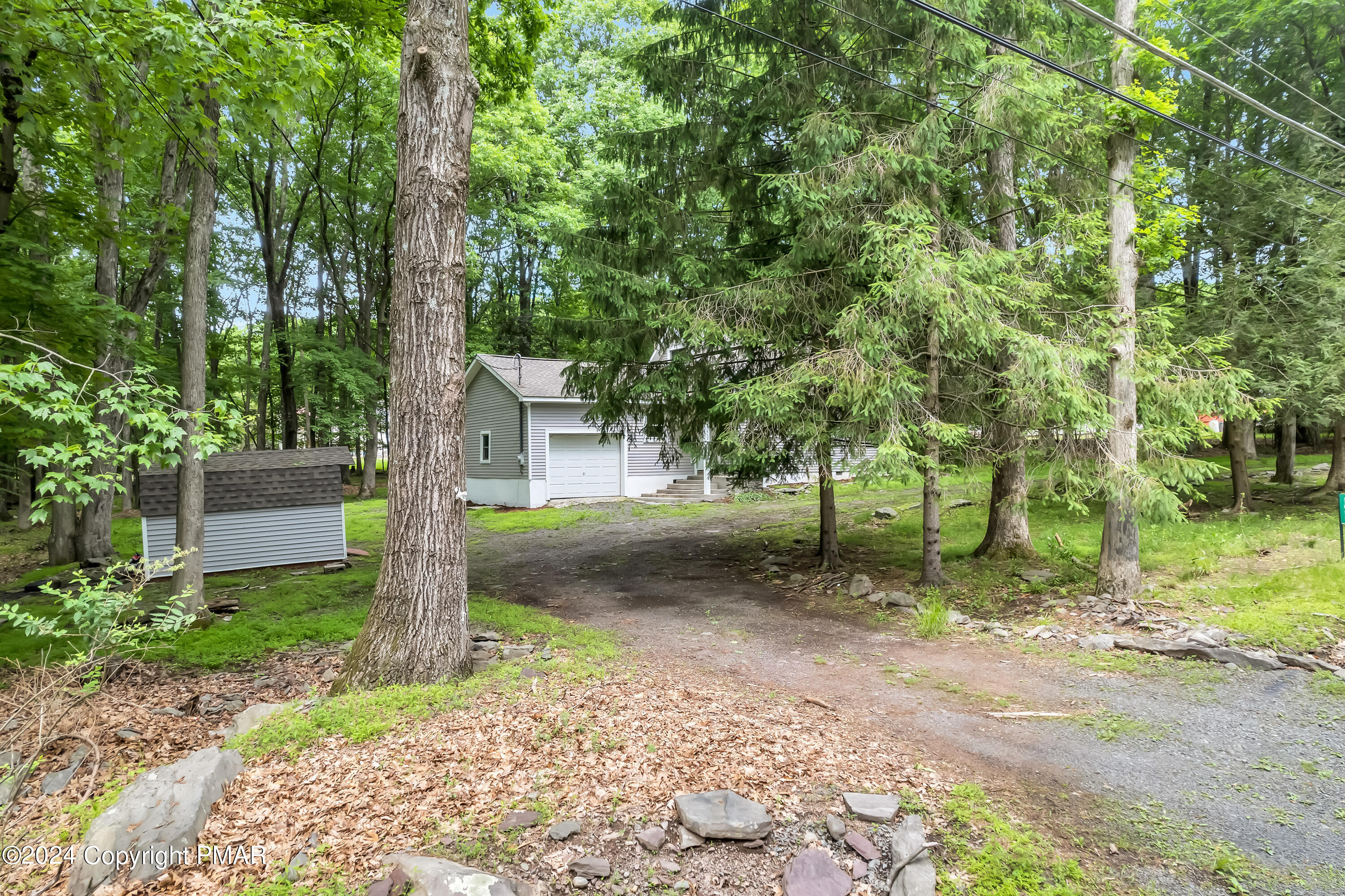 153 Bromley Road
