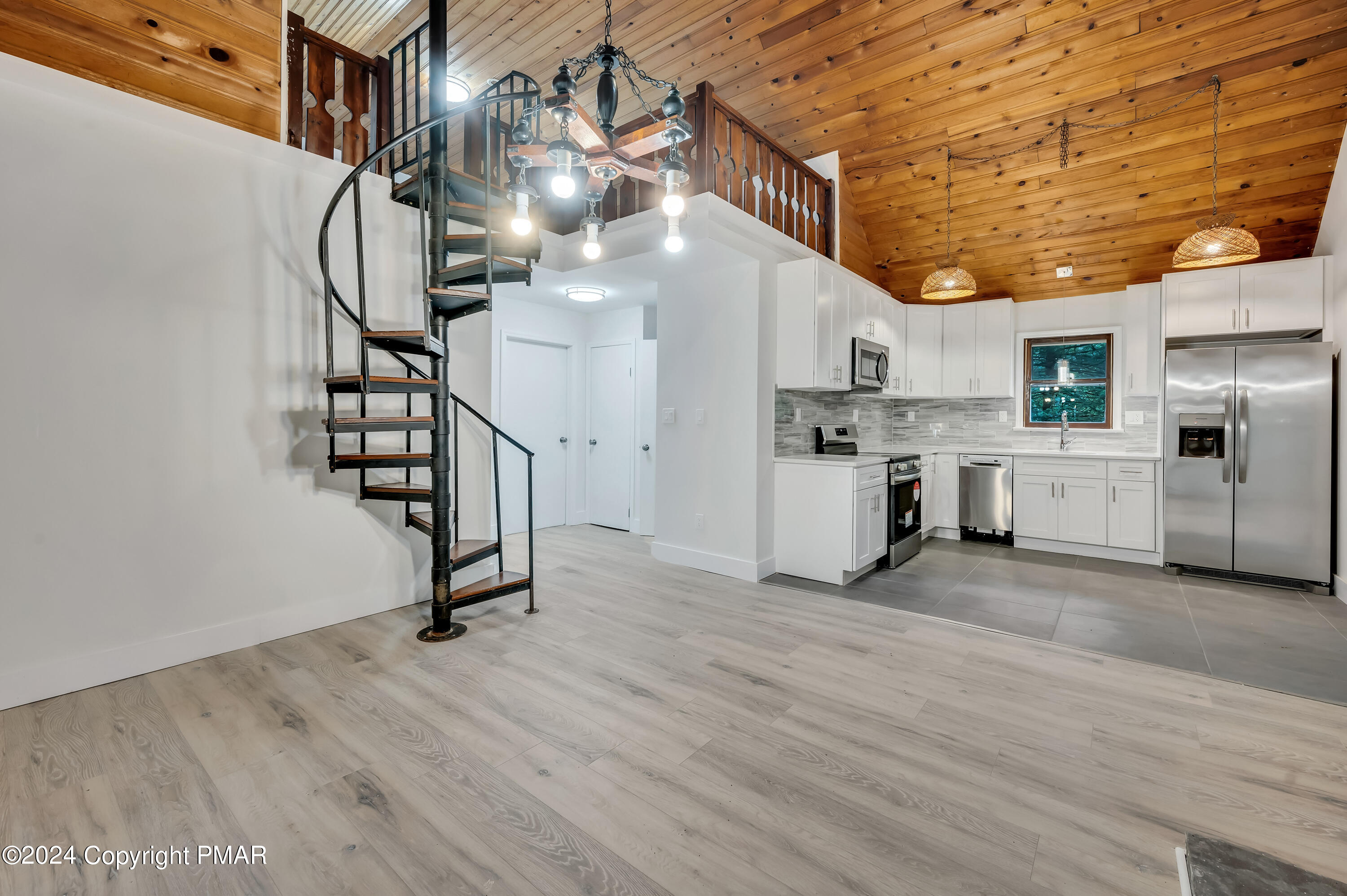 153 Bromley Road