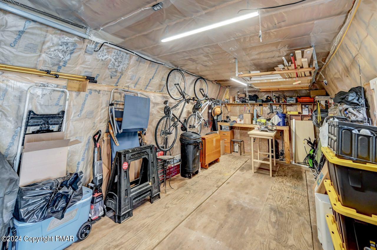 117 Rustic Road