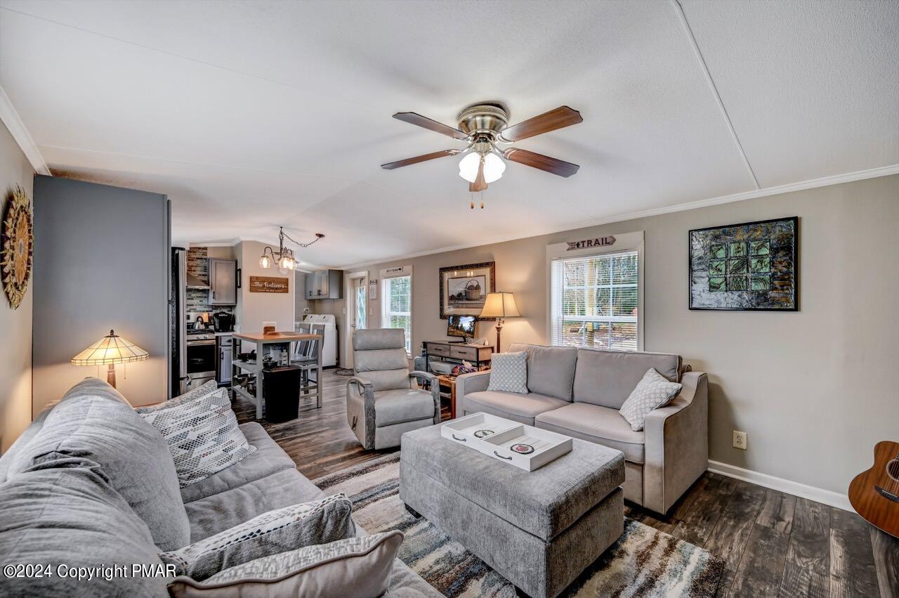 117 Rustic Road