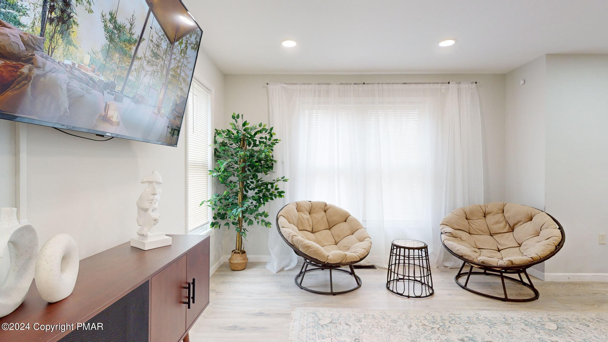 4140 Devon Drive