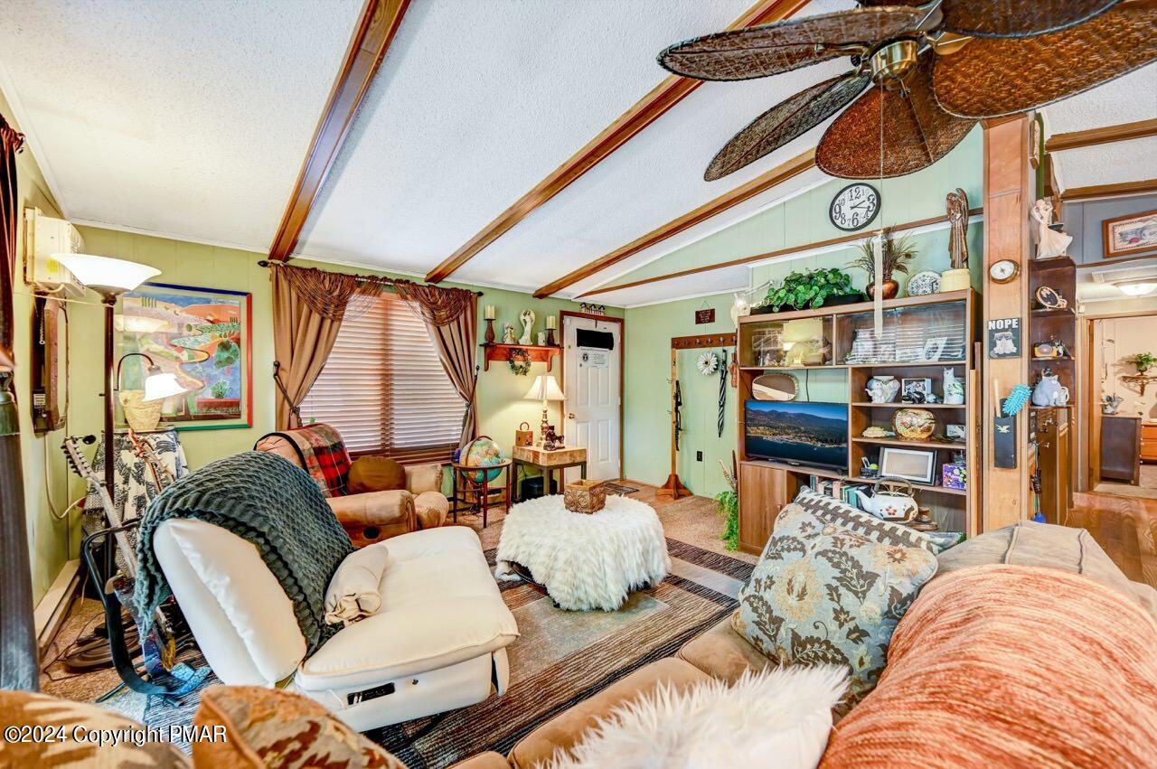 8118 Acorn Court