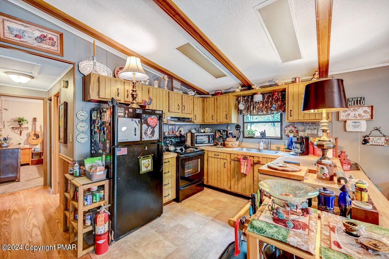 8118 Acorn Court