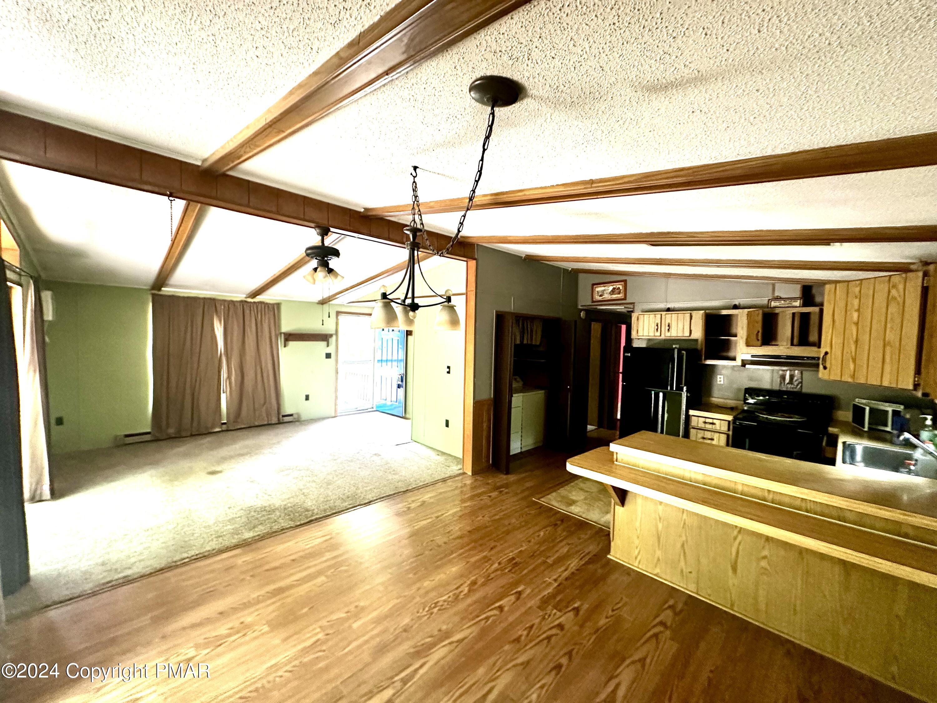 8118 Acorn Court