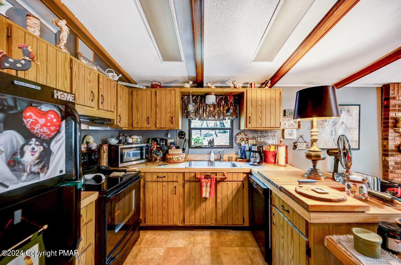 8118 Acorn Court