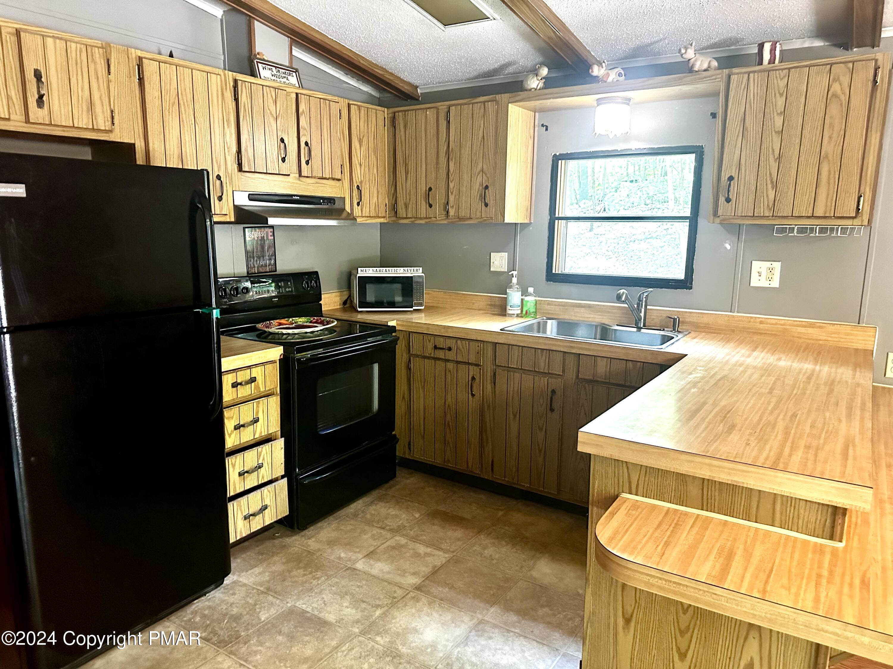 8118 Acorn Court