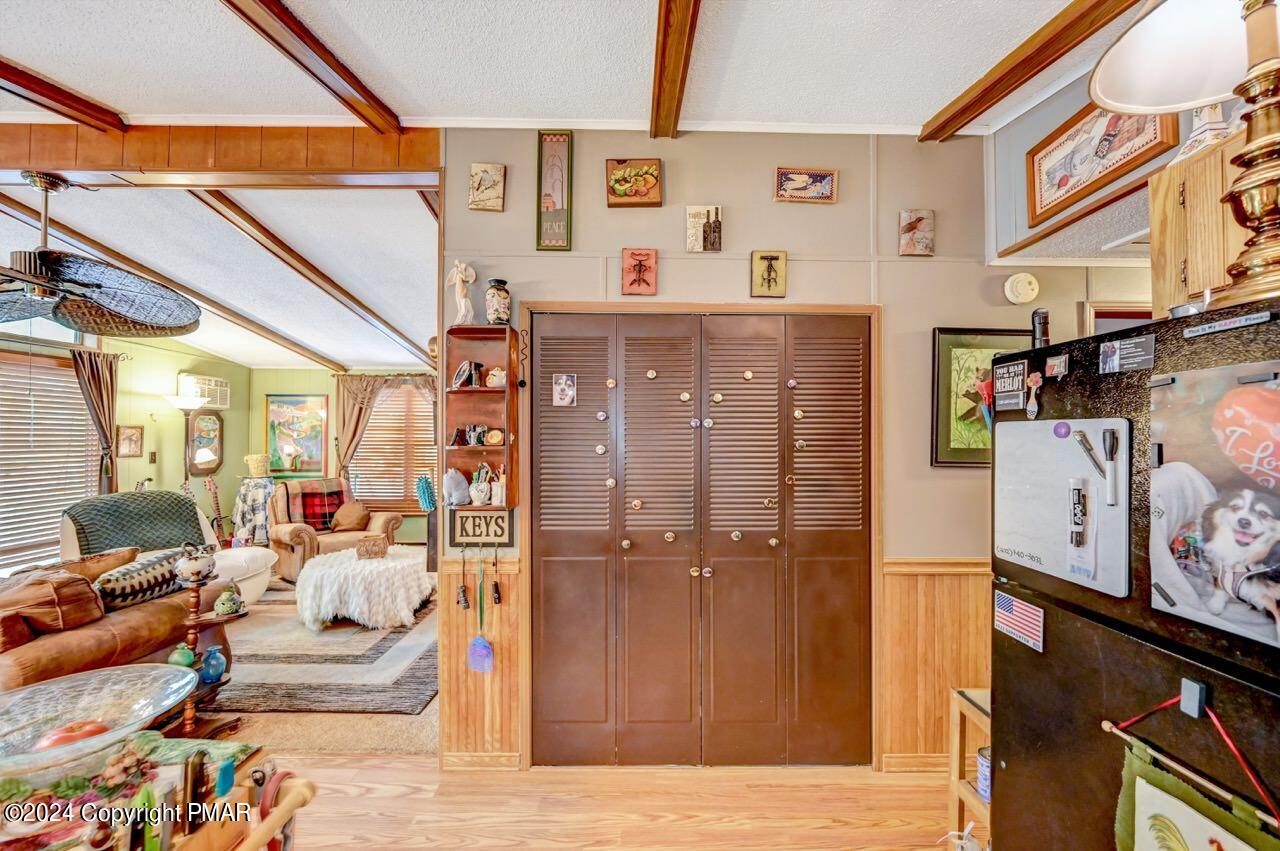 8118 Acorn Court