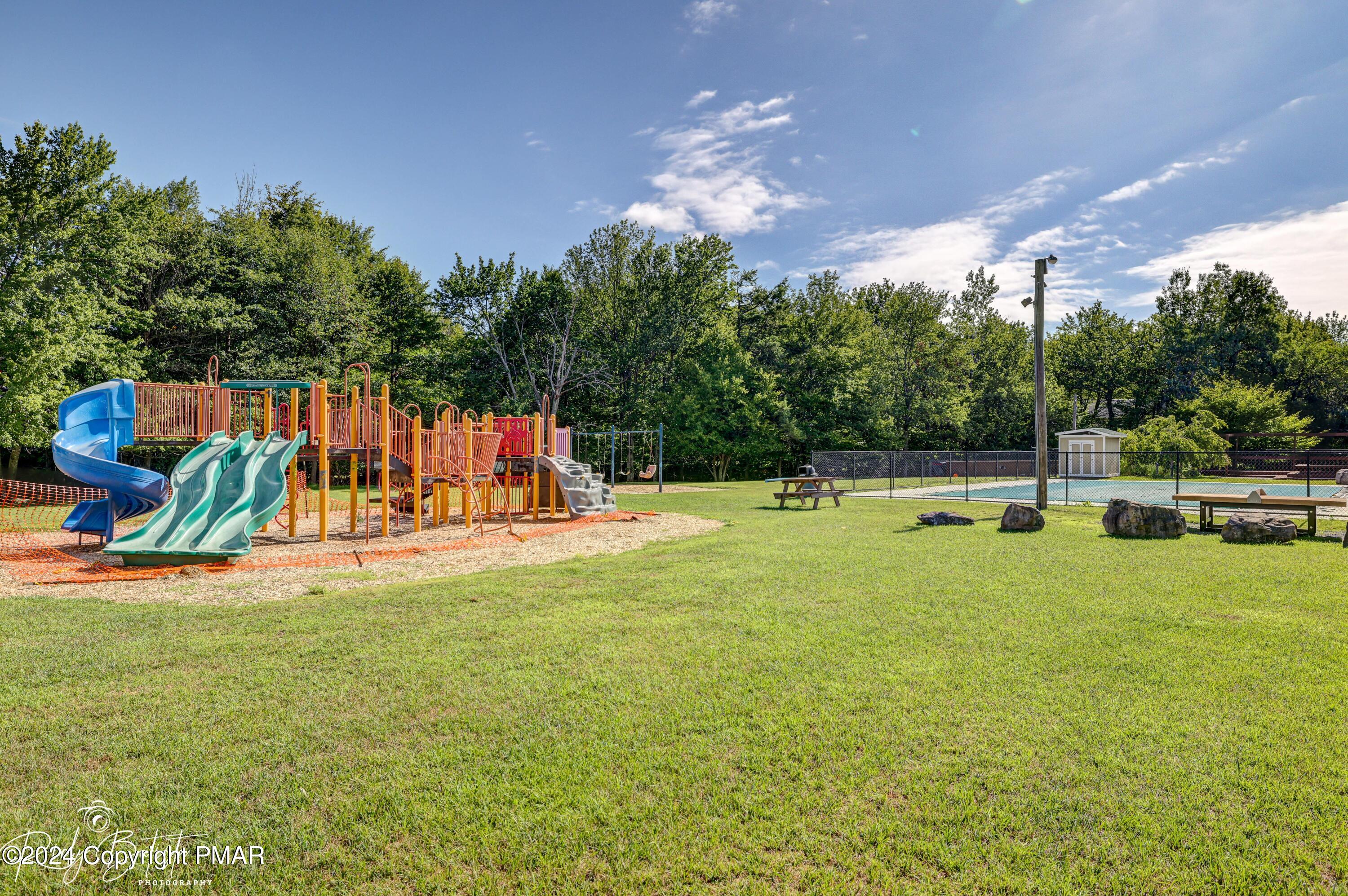 6124 Boardwalk Drive