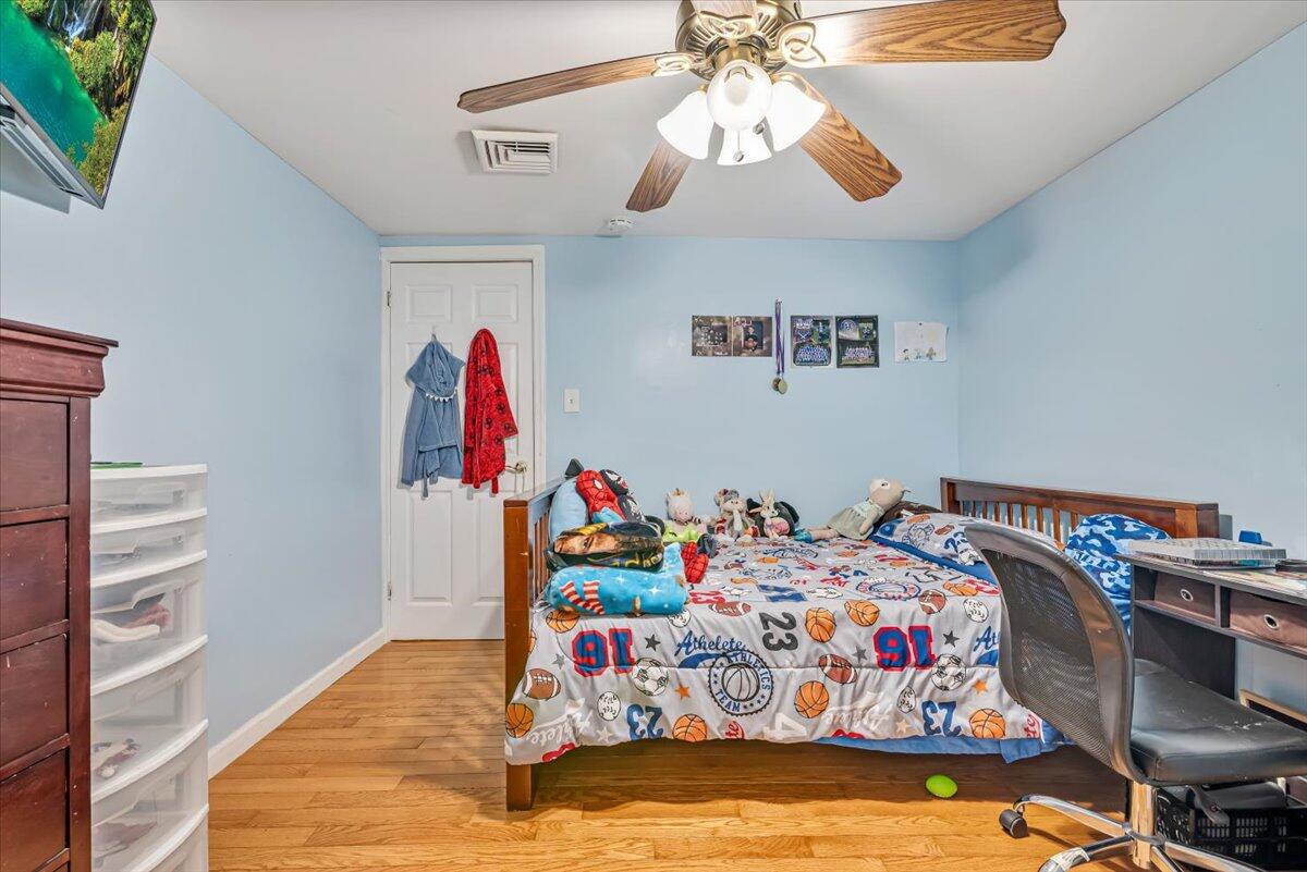 3405 Masons Lane