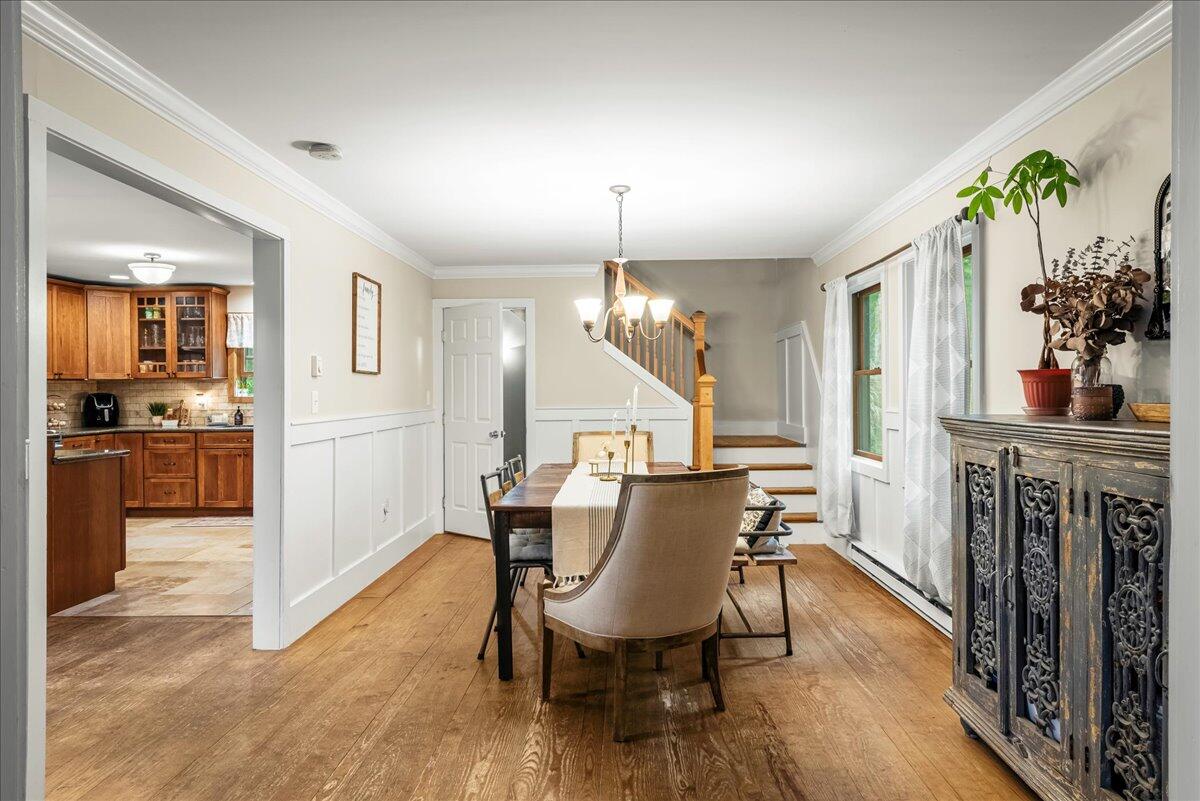 1079 Marshalls Creek Road