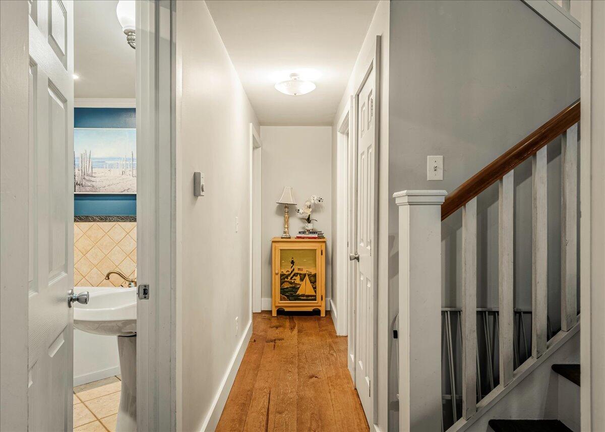 1079 Marshalls Creek Road