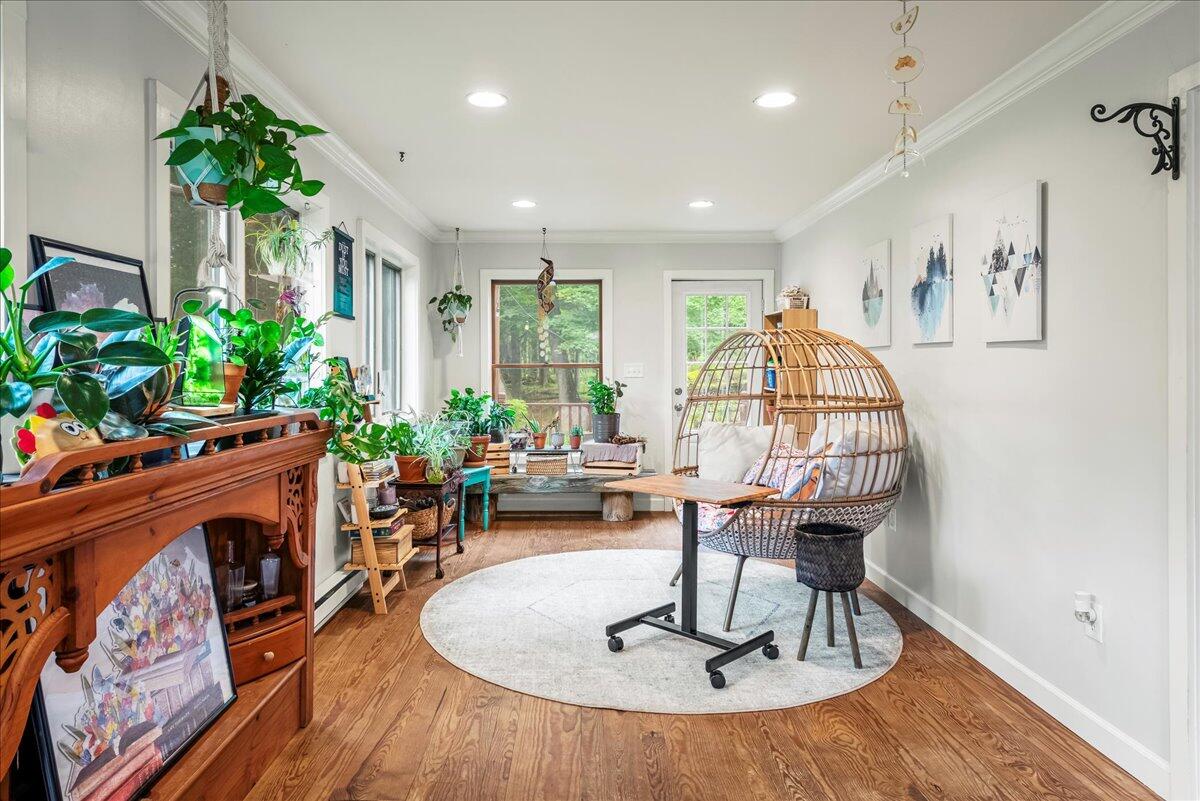 1079 Marshalls Creek Road