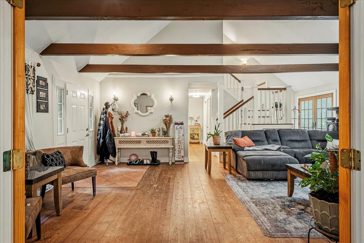 1079 Marshalls Creek Road