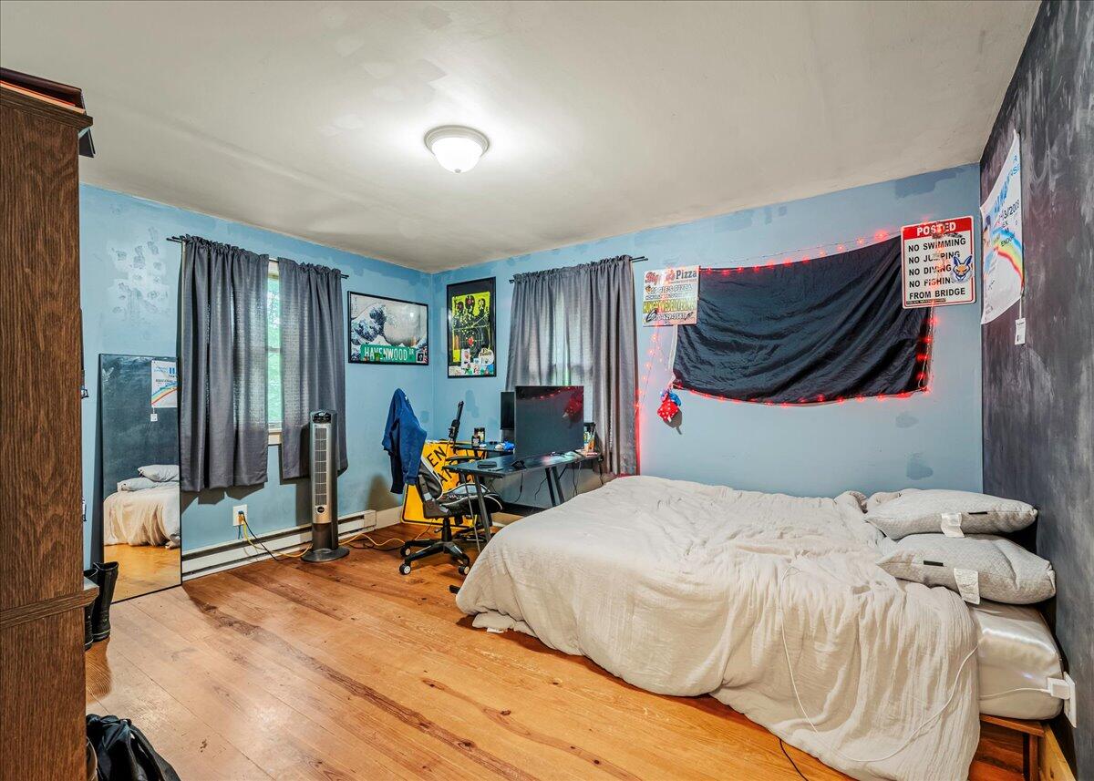 1079 Marshalls Creek Road