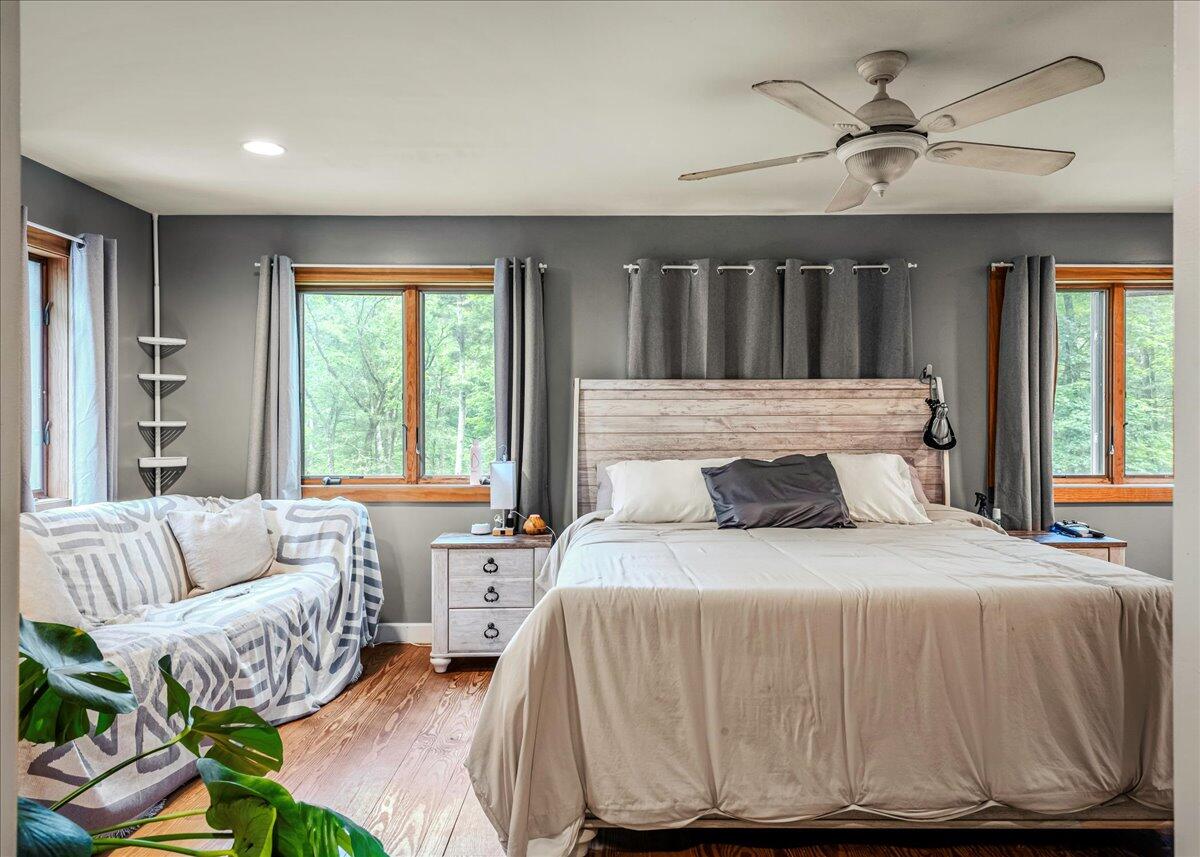 1079 Marshalls Creek Road