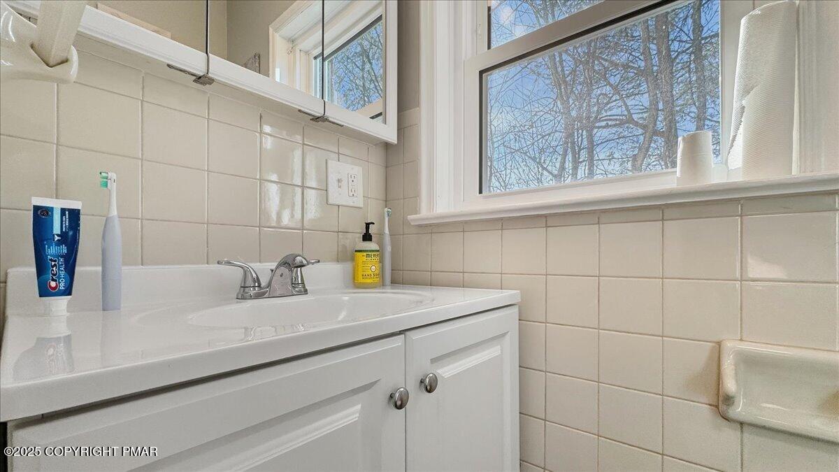 109 Pen Argyl Street