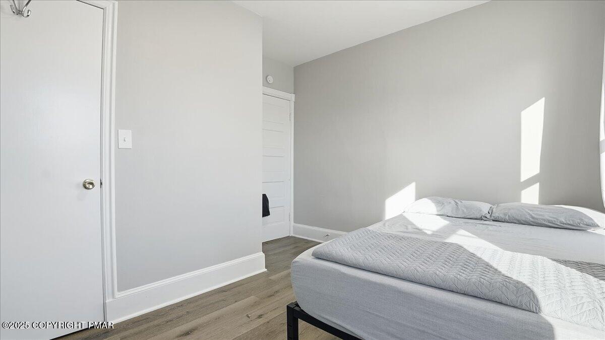 109 Pen Argyl Street