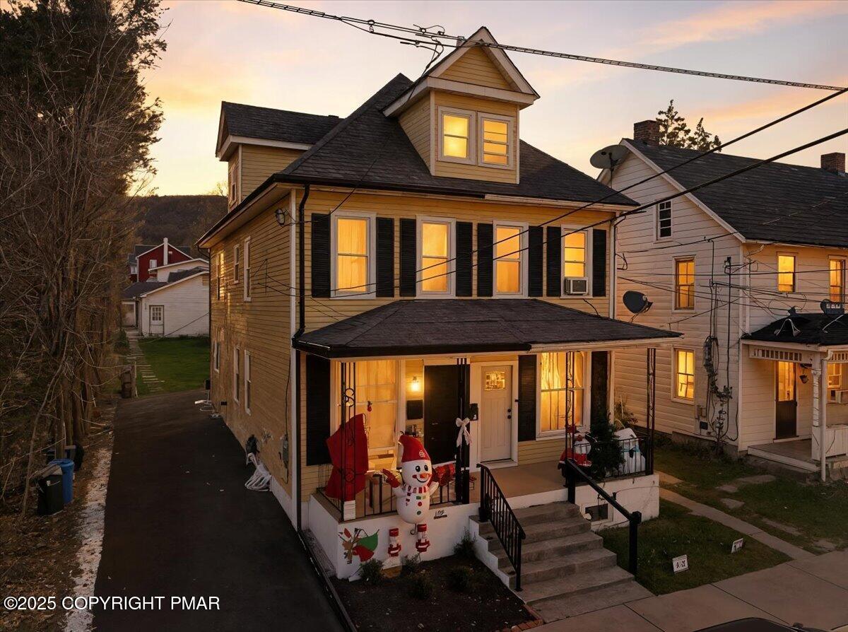 109 Pen Argyl Street