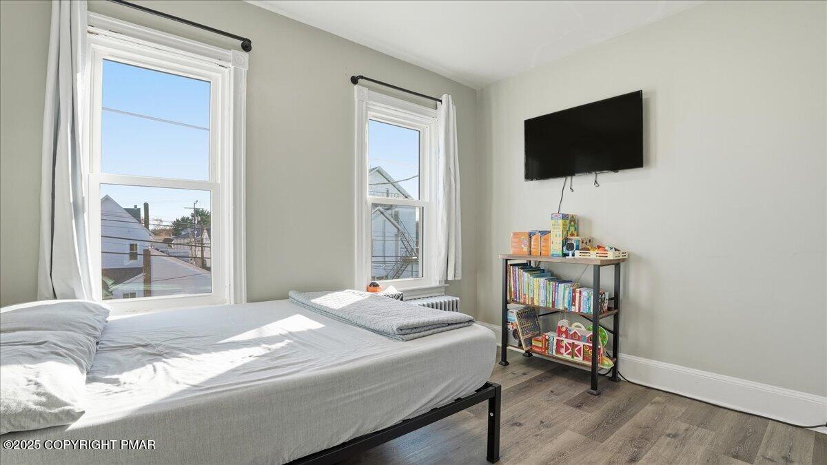 109 Pen Argyl Street