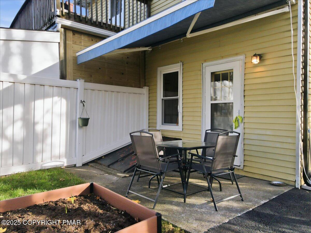 109 Pen Argyl Street