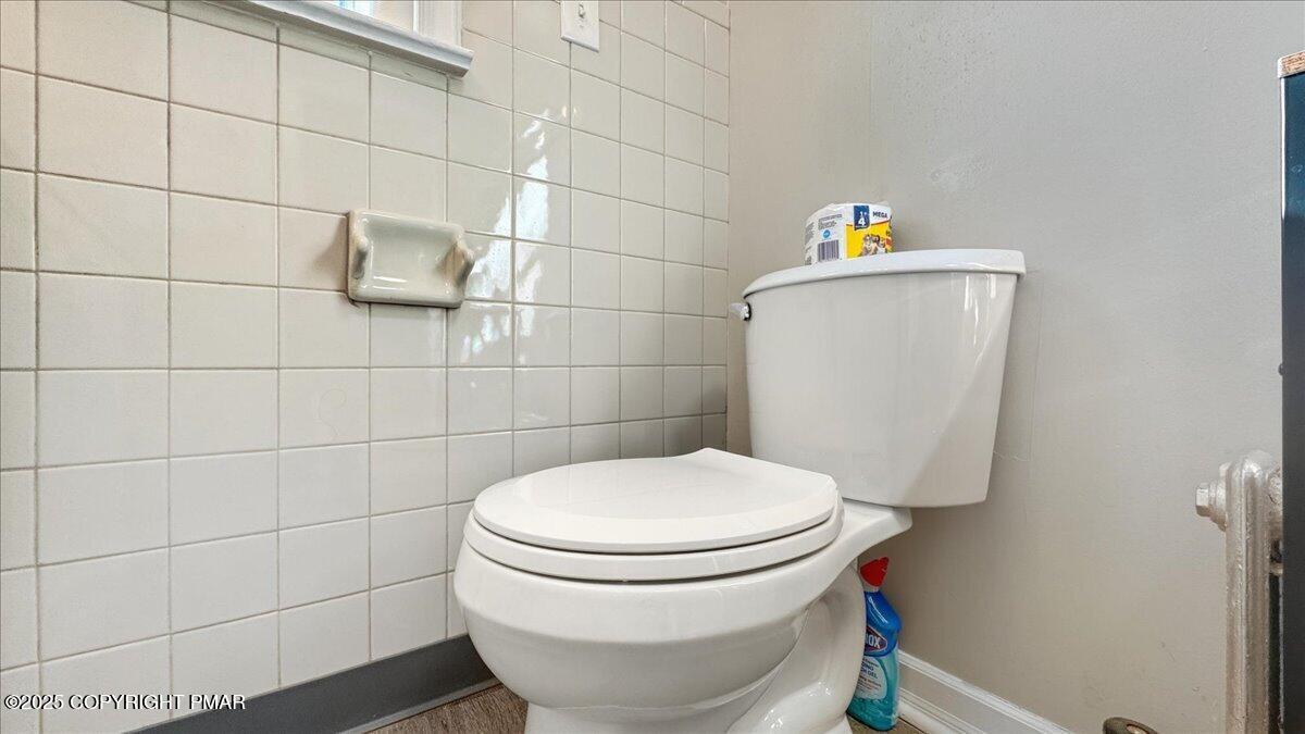 109 Pen Argyl Street