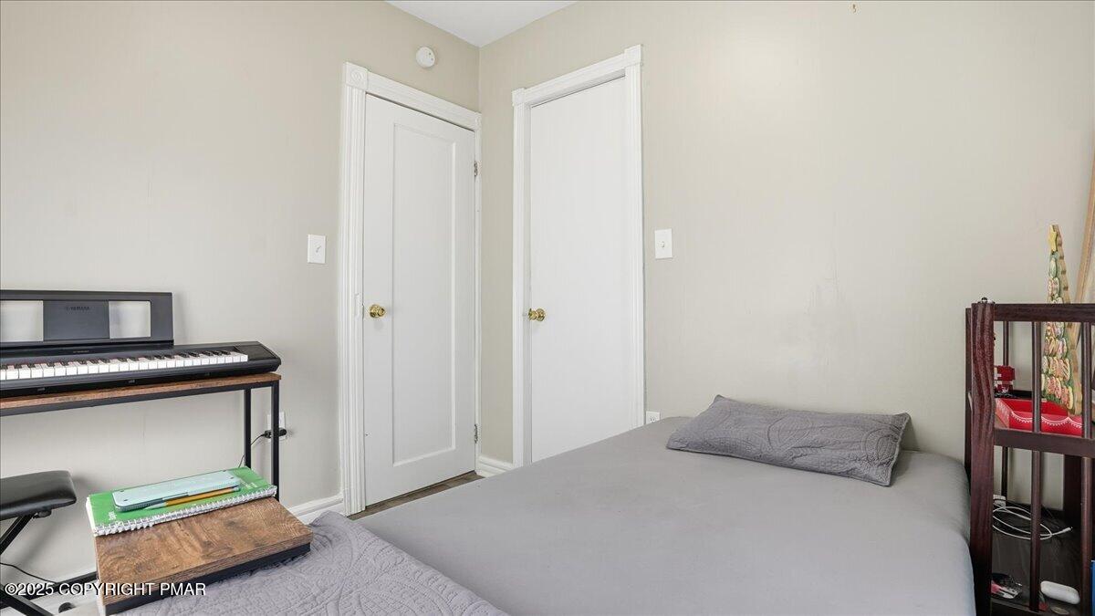 109 Pen Argyl Street