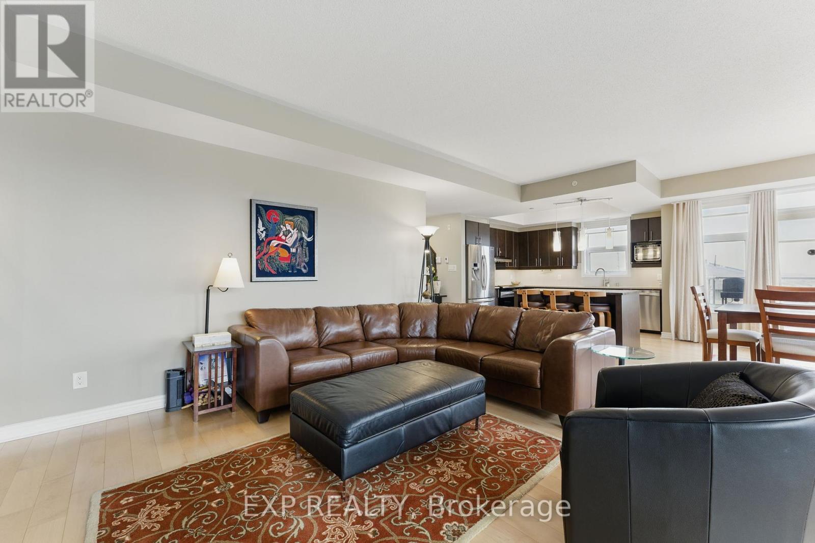 402 - 760 CHAPMAN MILLS DRIVE